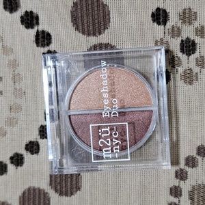 M2u Nyc Makeup M2u Nyc Eyeshadow Duo in Cobble Hill
